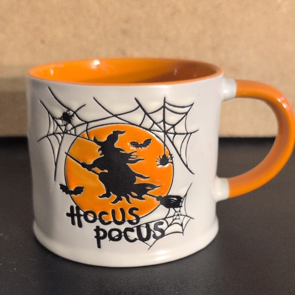 "Hocus Pocus" Halloween Coffee Mug